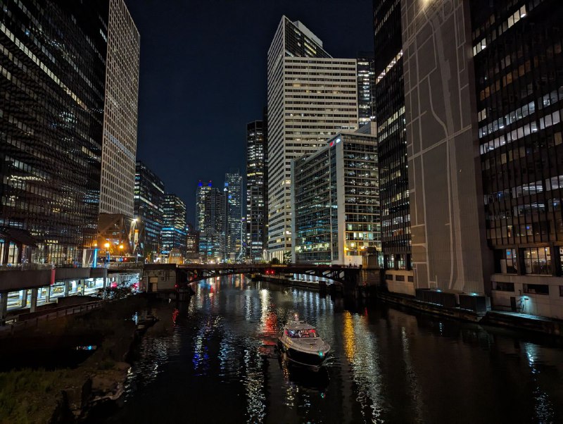 作為 MD >> XMA 愛好者，這場 MD 只能一個字形容：Messy