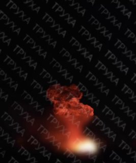 עמוד אש לאחר תקיפה של כטב"מ מונע בחרקוב. ערוצי האויב מדווחים על פיצוצים חוזרים ונשנים.