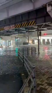 Heavy flooding triggered by intense rainfall at Soga Station, Chiba, Japan 🇯🇵 (13.08.2026)