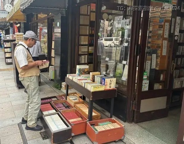 大模型终于露出了最原始的獠牙：它们开始吃纸了