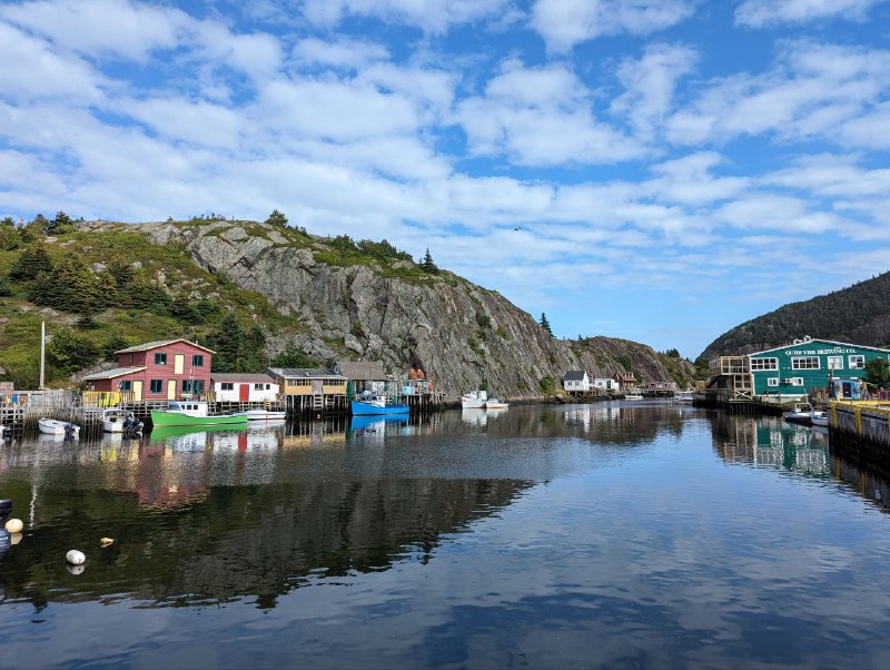 Quidi Vidi Village，可能近來也成為一個較為網紅的小漁村了