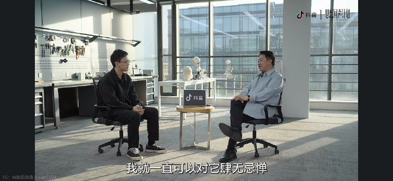 终于有人好好劝劝U航了