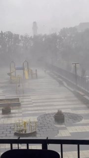 Heavy rainfall caused flooding in the Madhuban area of Vasai, Mumbai, India 🇮🇳 (04.07.2026)