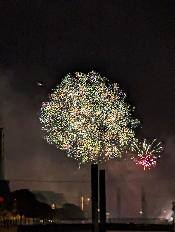 初五，迎财神！初五，迎财神！