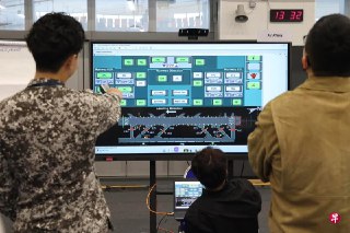 我国首次齐聚11个关键信息基础设施领域的数码防御人员参与网络防御演习，增强网络韧性和应变能力。https://zb.sg/vkTA