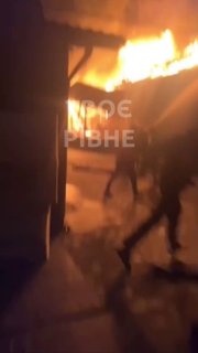 תקיפה במחסנים ברובנו תקיפות אוויריות כוונו למתקני אחסון ליד ההתנחלות רובנו במערב אוקראינה. האתרים זוהו מהאו…