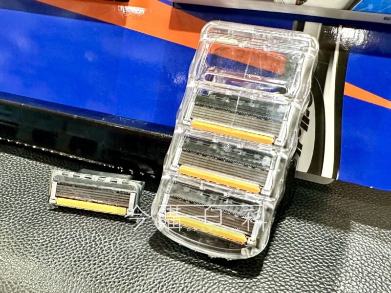 新品情報連結 