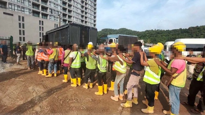 东南亚抓捕遣返线索：吉打州移民局突击搜查兰卡威一处建筑工地 拘留104名非法移民 吉打州配图