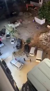 万象大事件：老挝万象的三江悦来酒店今天被突袭 现场抓了很多人 还在附近的同胞 现配图