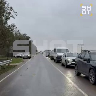 שיירה הומניטרית יצאה לדרך לאלשקי באזור חרסון, שם הוכרזה הפסקת אש. היועמ"ש האוקראיני דמיטרי לובינץ נוסע באות…