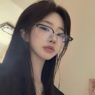 小H（📱口）
