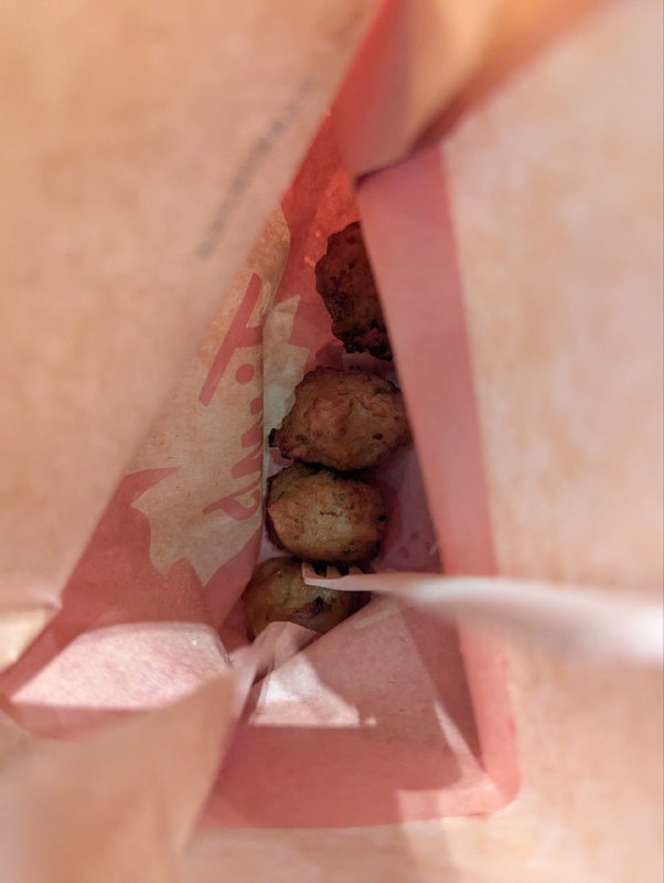 來看看中國的 Tims，太好玩了