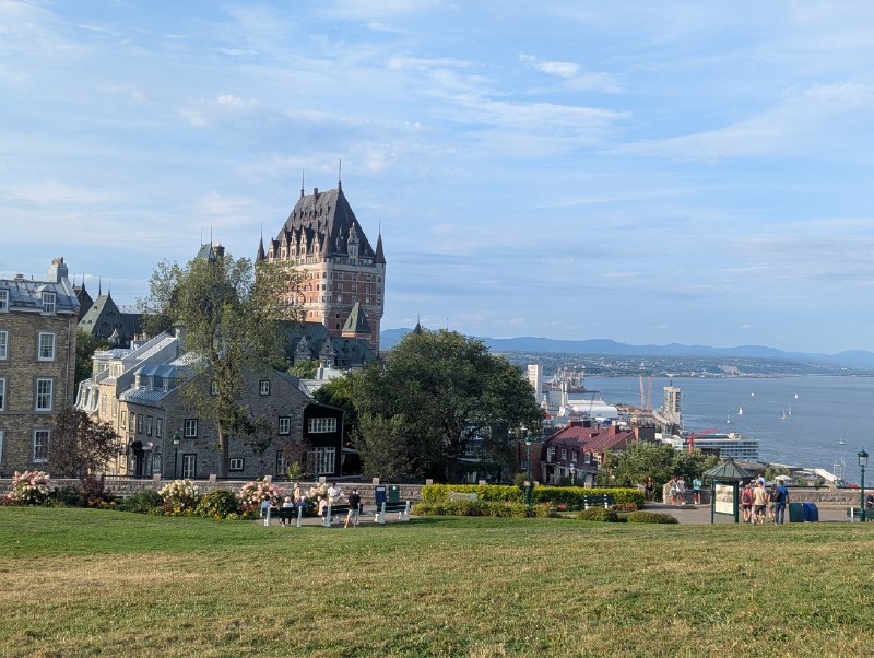 #Ingress +Delta Quebec City 瘟疫之後，沒想到還會再有連續兩個週末去兩場大戰這種事