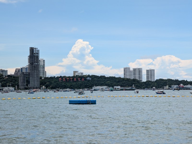 公主出巡 Pattaya公主出巡 Pattaya