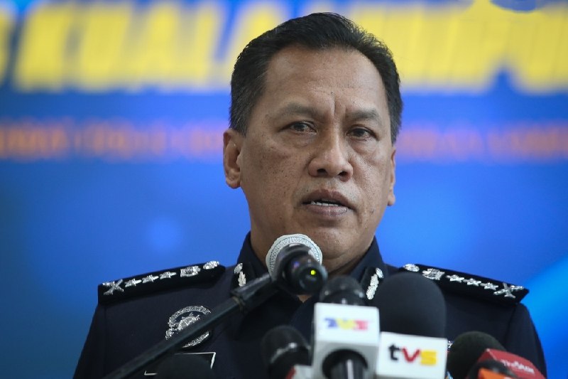 东南亚抓捕遣返线索：前朝圣基金主席及CEO等五人被扣查 马来西亚警方于9月9日拘留五人 配图