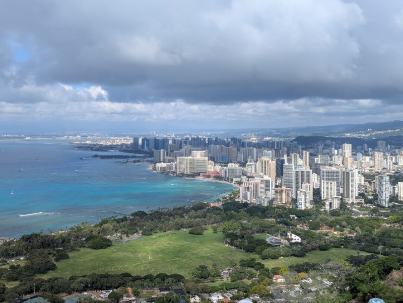 鑽石山、花瑠璃、真珠灣