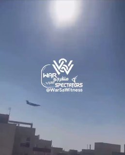 צילומים המתעדים נחיתה של IL-76 בנמל התעופה מהרבאד..