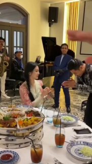 在东南亚还得陪唱 #范冰冰 好美 😍👀精品资源 🔎全网搜索