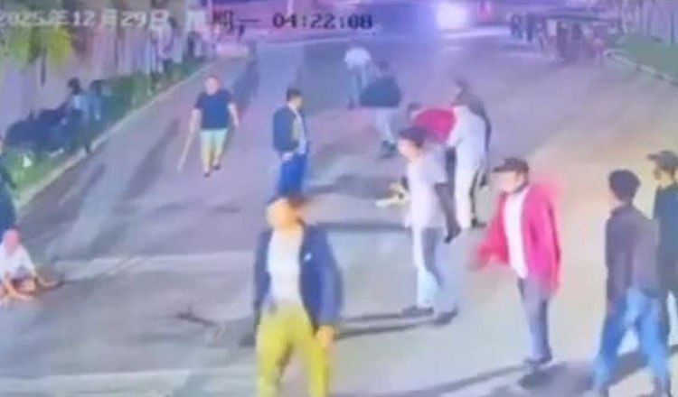 金边大事件：金边园区伤人案15人各判刑13年 柬埔寨干丹省金 Harvest 工配图