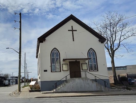 偶遇一處「地下鐵路」（Underground Railroad）的終點，聖凱的 Salem Chapel