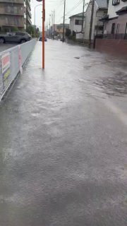 Heavy flooding due to a heavy downpour at Coche Metro Station in Caracas, Venezuela 🇻🇪