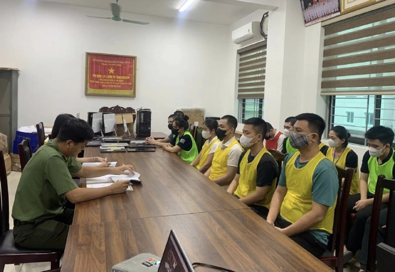胡志明大事件：查获42两黄金 100万枚USDT！越南警方捣毁OKWIN跨国网络赌配图