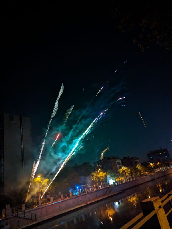 初五，迎财神！初五，迎财神！