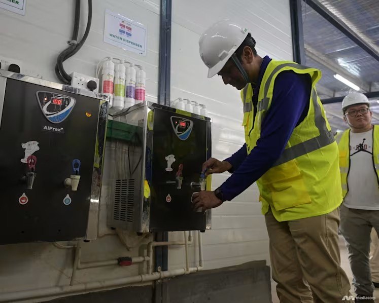 From Dec 1, outdoor workers in Singapore must have cool drinking water, breathable clothing and emergency ice packs as part of new requirements to protect them from heat-related risks.