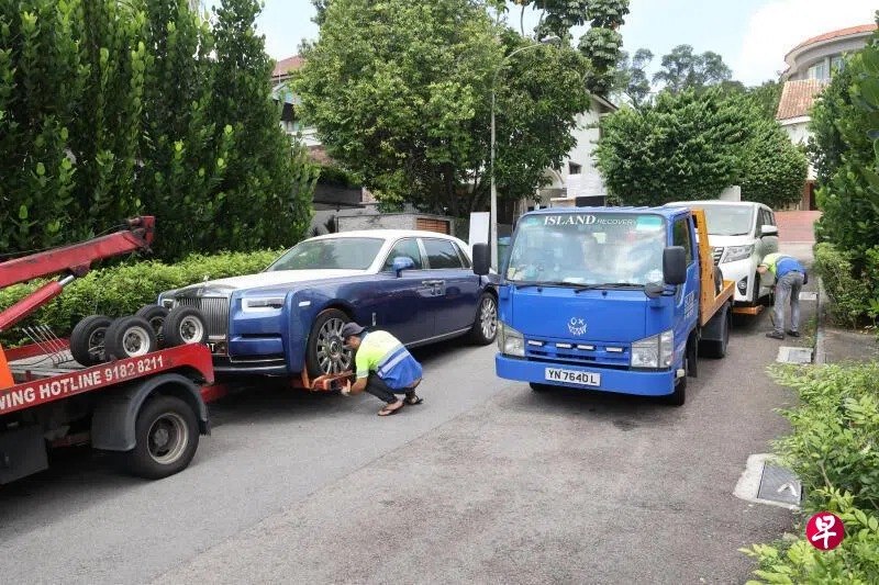 本地最大宗的30亿元洗钱案中被充公的47辆豪车推出拍卖，当中包括二手市场叫价约200万元的劳斯莱斯房车。