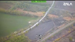 Lancet loitering munition מכה AFU לוגיסטיקה באזור Dnepropetrovsk A ZALA Lancet kamikaze, מצויד במערכת זיהוי…