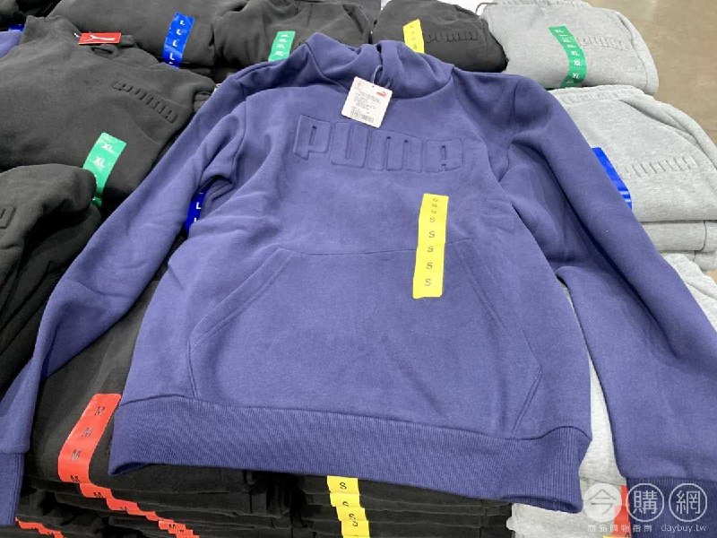 Costco新上架PUMA男長袖棉長袖帽T，有藍、灰、黑三個顏色，歐洲尺寸 S~XL，手感柔軟