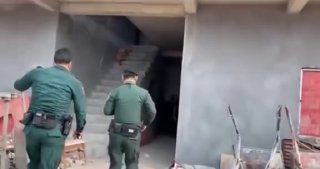 东南亚抓捕遣返线索：还在柬埔寨的兄弟们注意了 这两天警察清查的方向转变了！ 之前执法队主配图