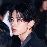 Heeseung Lee