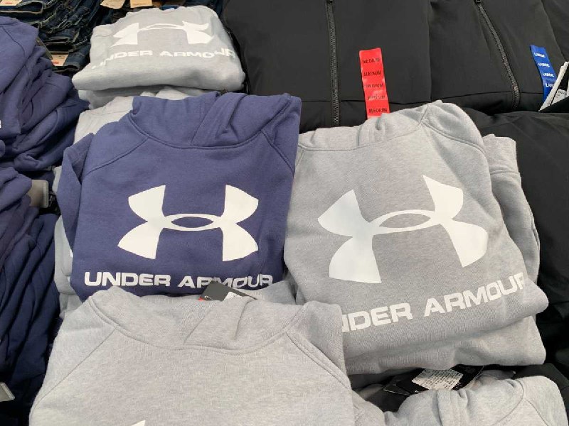 #Costco好市多9月新品通知UNDER ARMOUR 男童連帽上衣 #1452468