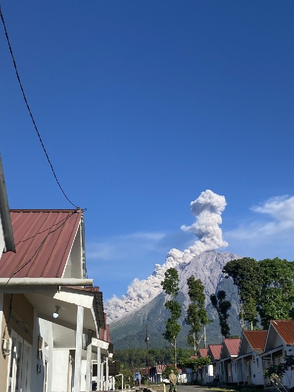 Powerful windstorm hit Bercham, Ipoh, Perak, Malaysia 🇲🇾(19.06.2026)
