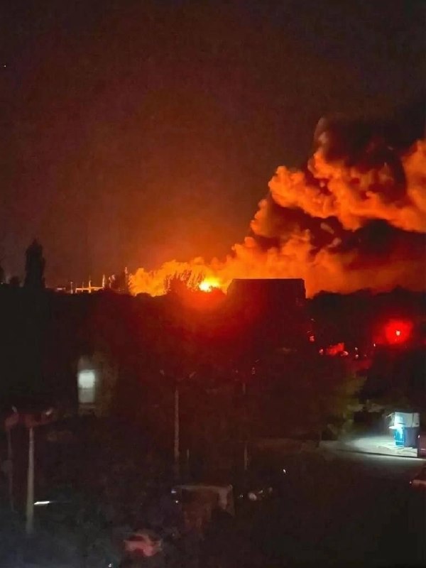 🇷🇺🇺🇦️ - הצבא הרוסי ממשיך, זה היום העשירי, לפגוע במטרות אויב באמצעות התקפות משולבות.