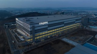 #安全资讯 韩国电商网站 Coupang 泄露 3,370 万名用户信息，占韩国总人口的 65%，泄露源头疑似是该公司的一名前中国籍员工，目前已经不在韩国。泄露信息包括姓名、邮箱、收货地址、电话号码和部分订单记录，如果诈骗者利用这些精准信息进行诈骗，成功率可能会更高，即受害者被骗概率会显著增加。查看全文：https://ourl.co/111256🎲 订阅频道 🎲 蓝点网 ✅99元/年CN2服务器