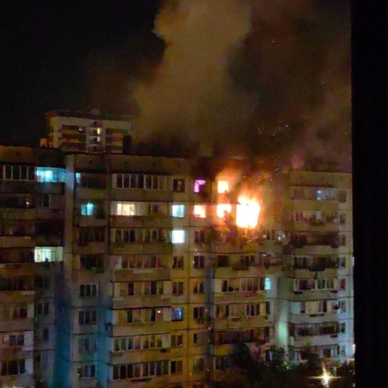 🇺🇦🇷🇺️ - צילומים נוספים של תקיפות המל"ט האוקראיני על בנייני מגורים בבלגרוד...