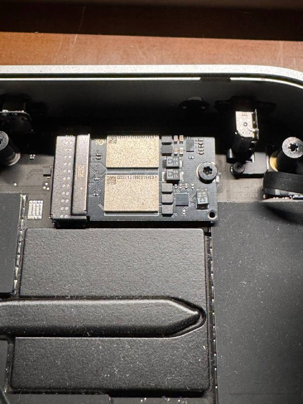 256G 的 Mac Mini 是真的搞不得 iOS 开发，虽然还没过保，还是下决心换了 1T 硬盘，整个流程还是比较繁琐的