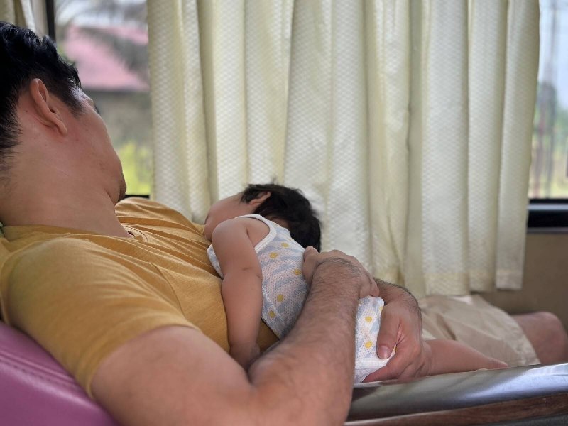 👨🍼 Fathers can get more leave, but can they truly switch off?