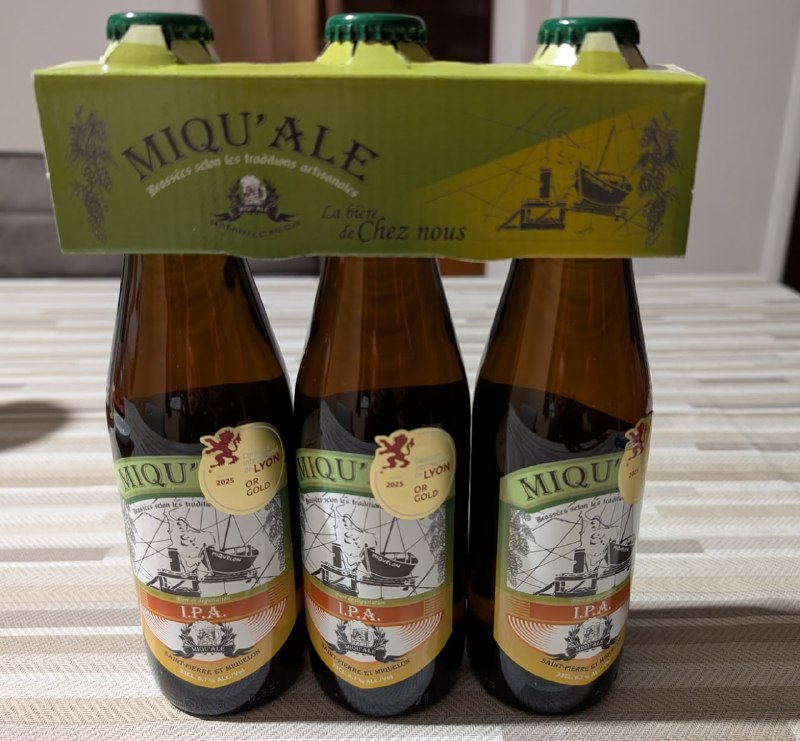 我原本也以為 Saint-Pierre-et-Miquelon 就是一群講法語的紐芬蘭漁民，實際探訪後發現自己又刻板印象了