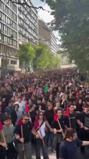 הפגנות המוניות והתפרעויות שוטפות את אירופה מאות אלפים צעדו ב-12 מדינות בגלל עליות העלויות וחוסר שביעות רצון…