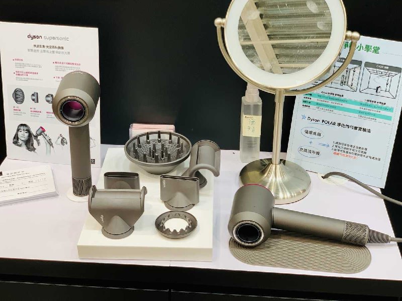 新品情報連結 