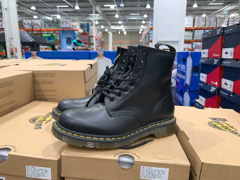 #Costco好市多03月新品通知DR.MARTENS 女經典八孔靴 #1488055
