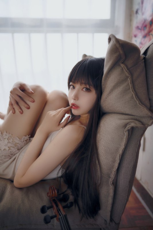 Shika小鹿鹿 长发姑娘Shika小鹿鹿 长发姑娘