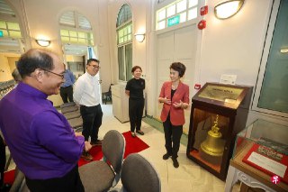 本地最古老的华人卫理公会教堂推出文物展廊，展出超过200件文物，呈现教堂的历史的同时，也反映我国建国历程。https://zb.sg/iCPi