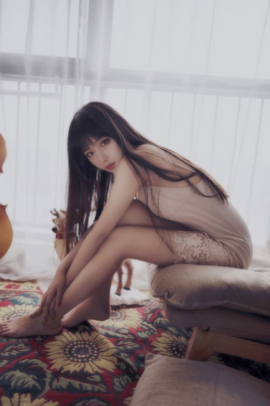 Shika小鹿鹿 长发姑娘Shika小鹿鹿 长发姑娘