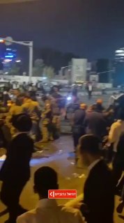 תקשורת ישראלית: עימותים בין משטרת ישראל לחרדים (חרדים) אירעו בכביש 4 לאחר שהכביש נחסם