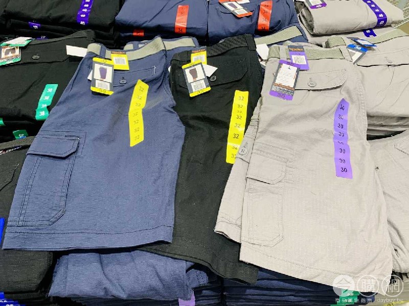 WEARFIRST男工作短褲，多口袋工作褲，方便置物，棉質含量高，穿著舒適，附腰帶可調整鬆緊，腰圍尺寸:30~40吋新品情報連結 