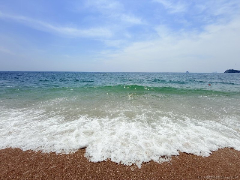 从小凉湾到琥珀湾的小徒步大连的滨海栈道修的好@aigc1024从小凉湾到琥珀湾的小徒步大连的滨海栈道修的好@aigc1024